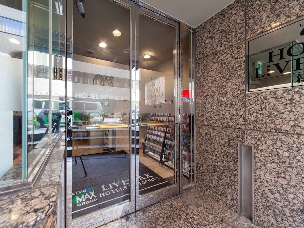 Livemax Budget Shinbashi 2* Tokyo