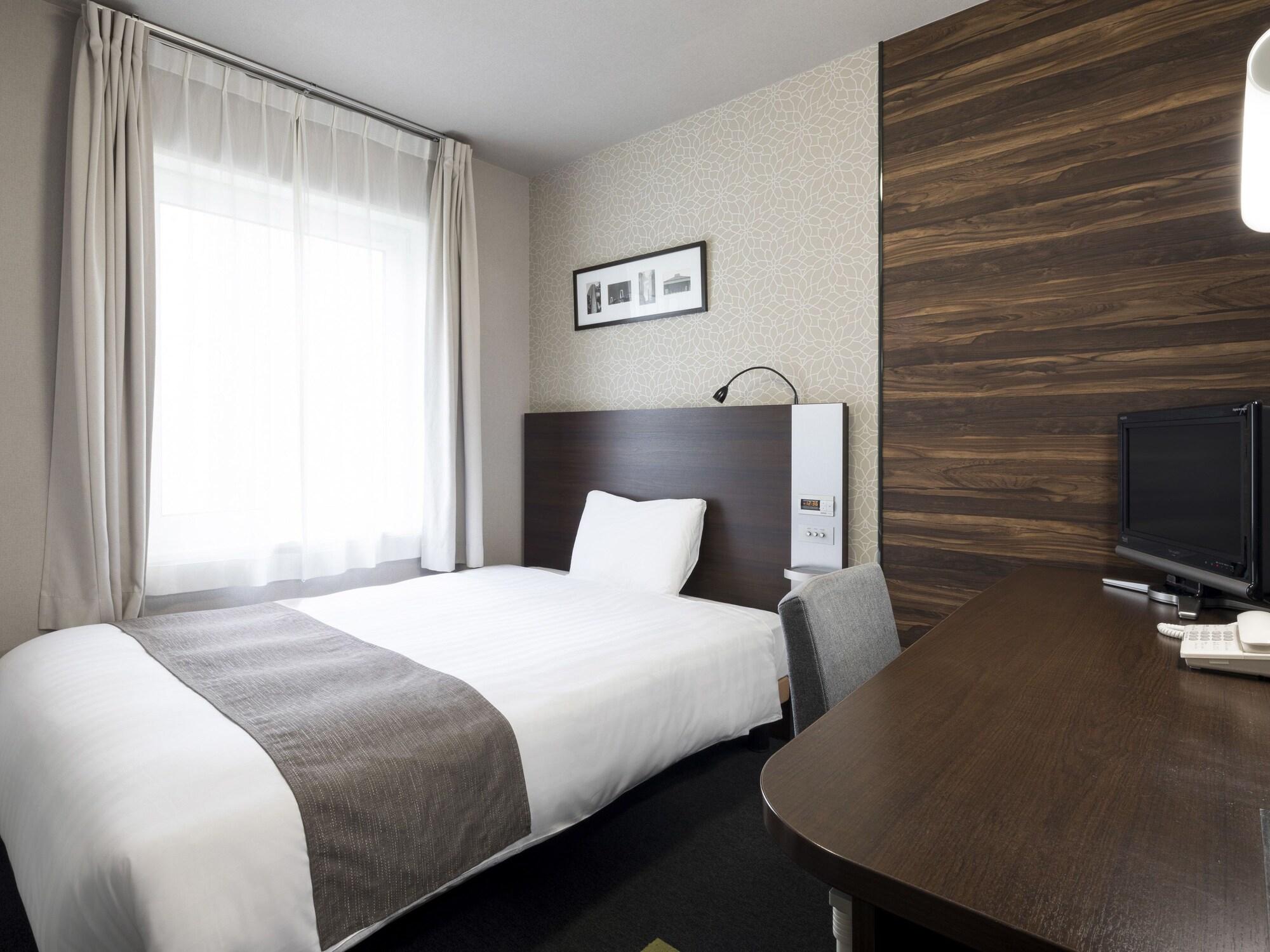 Hotel Comfort Higashi Nihombashi