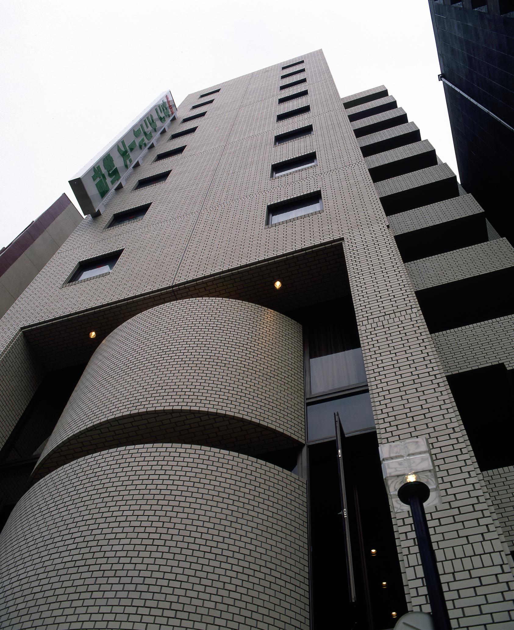 Economy hotel Sun Members Shinjuku Tokyo