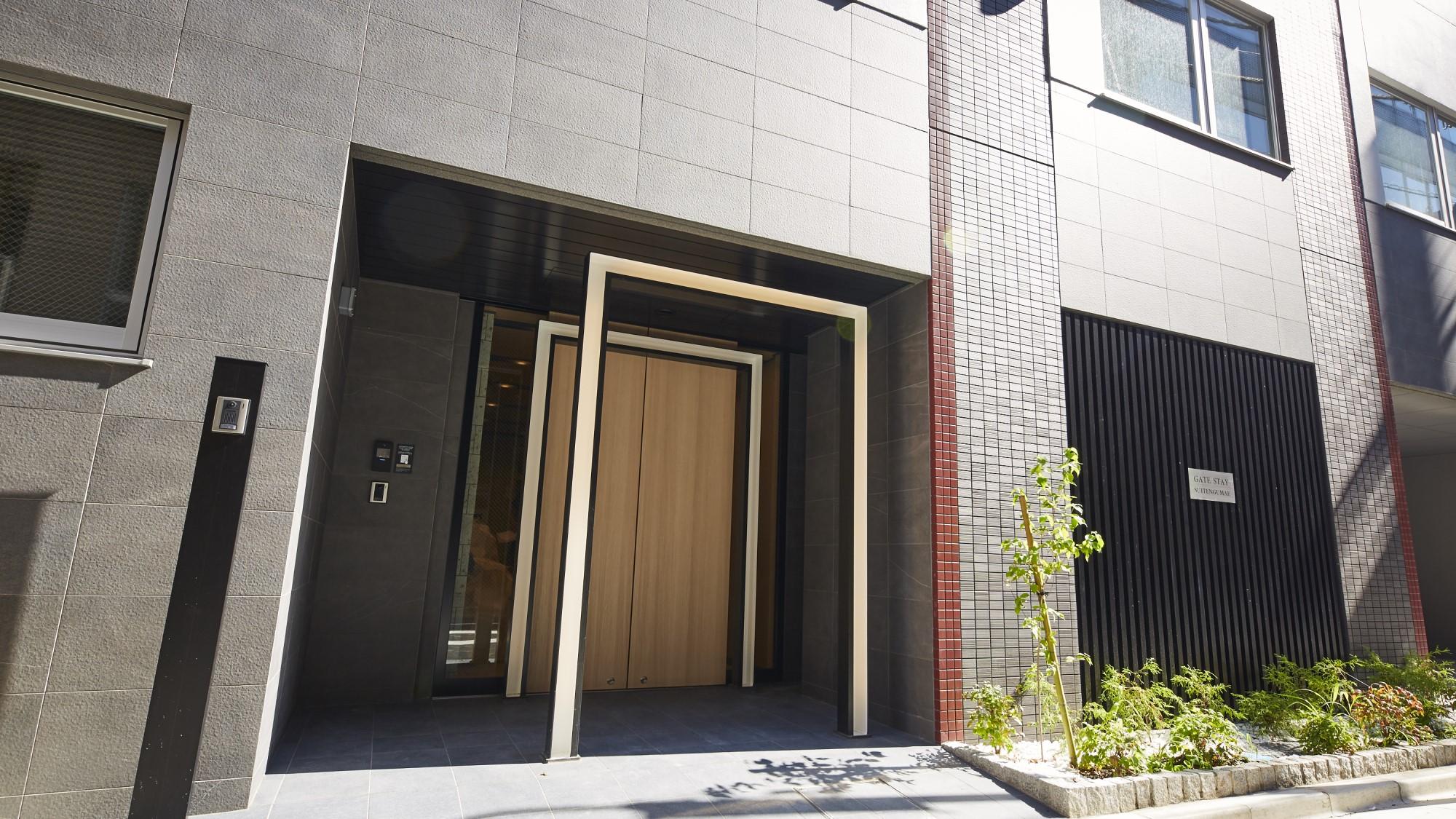 Monday Nihonbashi Ningyocho