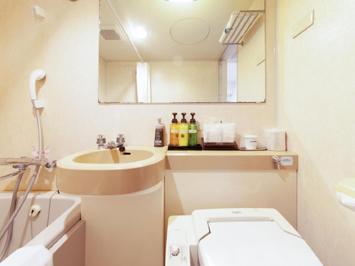 Livemax Budget Shinbashi Hotel Tokyo