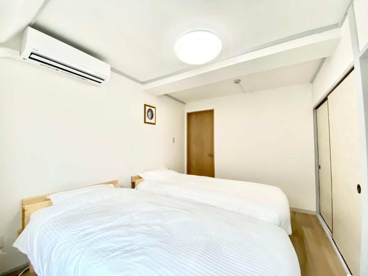 Ueno正和ビル Apartment *
