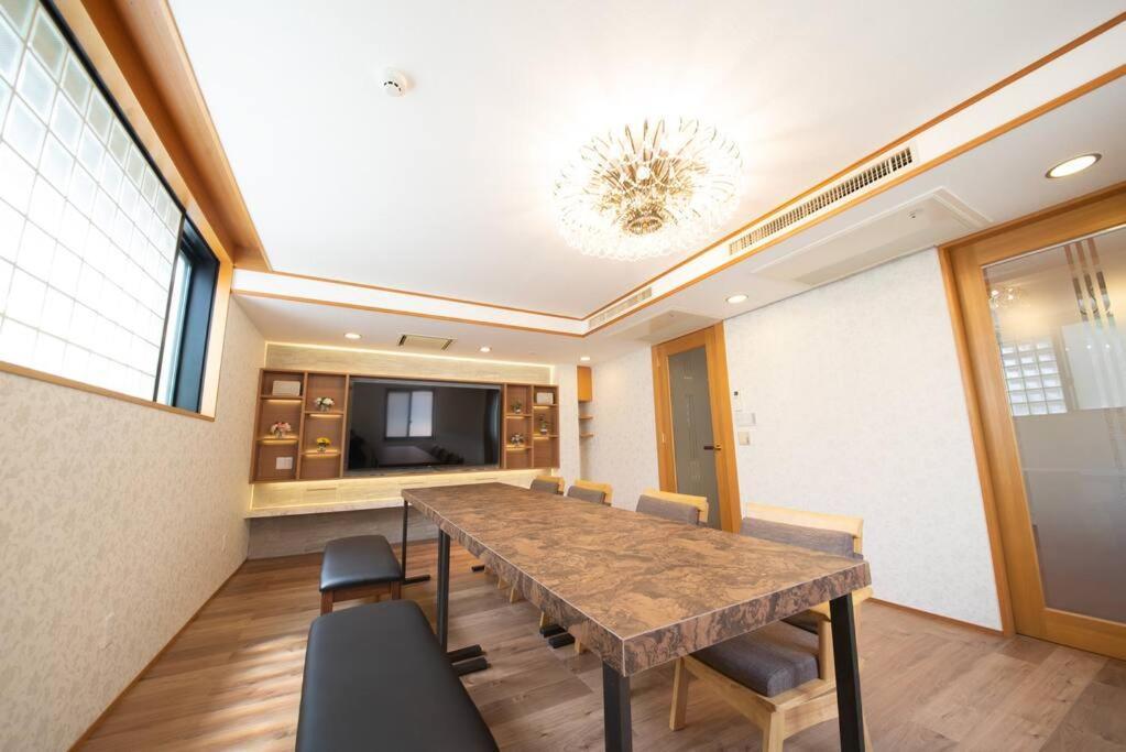 La3 新宿三階建て一軒家（屋内エレベーター付き) Tokyo