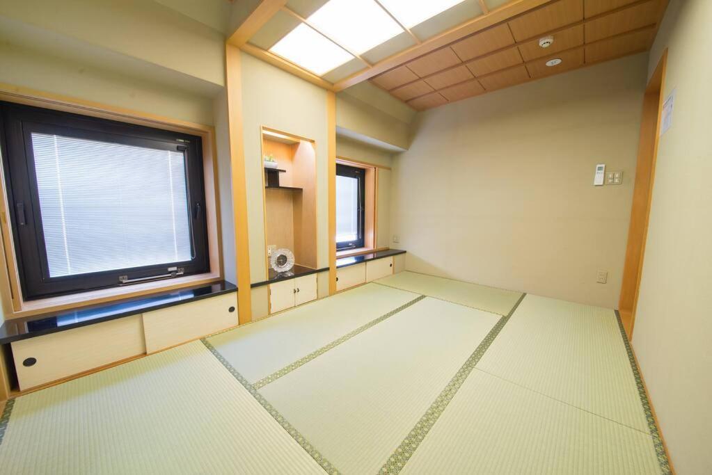 La3 新宿三階建て一軒家（屋内エレベーター付き) Villa *