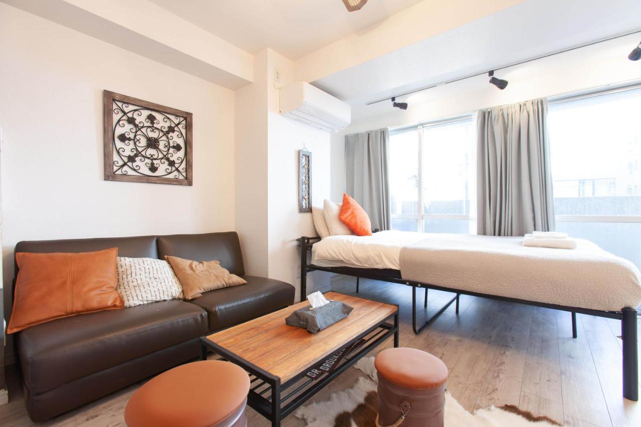 Apartment Hojo Building *