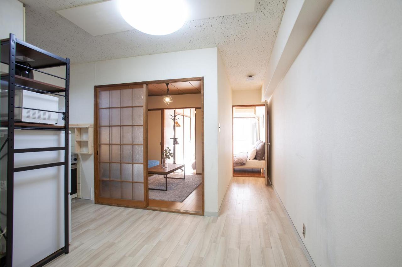 Apartment Hojo Building Tokyo