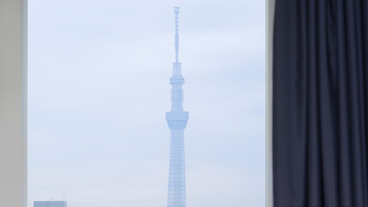 Guest1 Ueno Ekimae