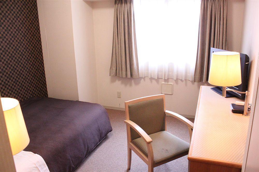 Livemax Budget Shinbashi Hotel 2*