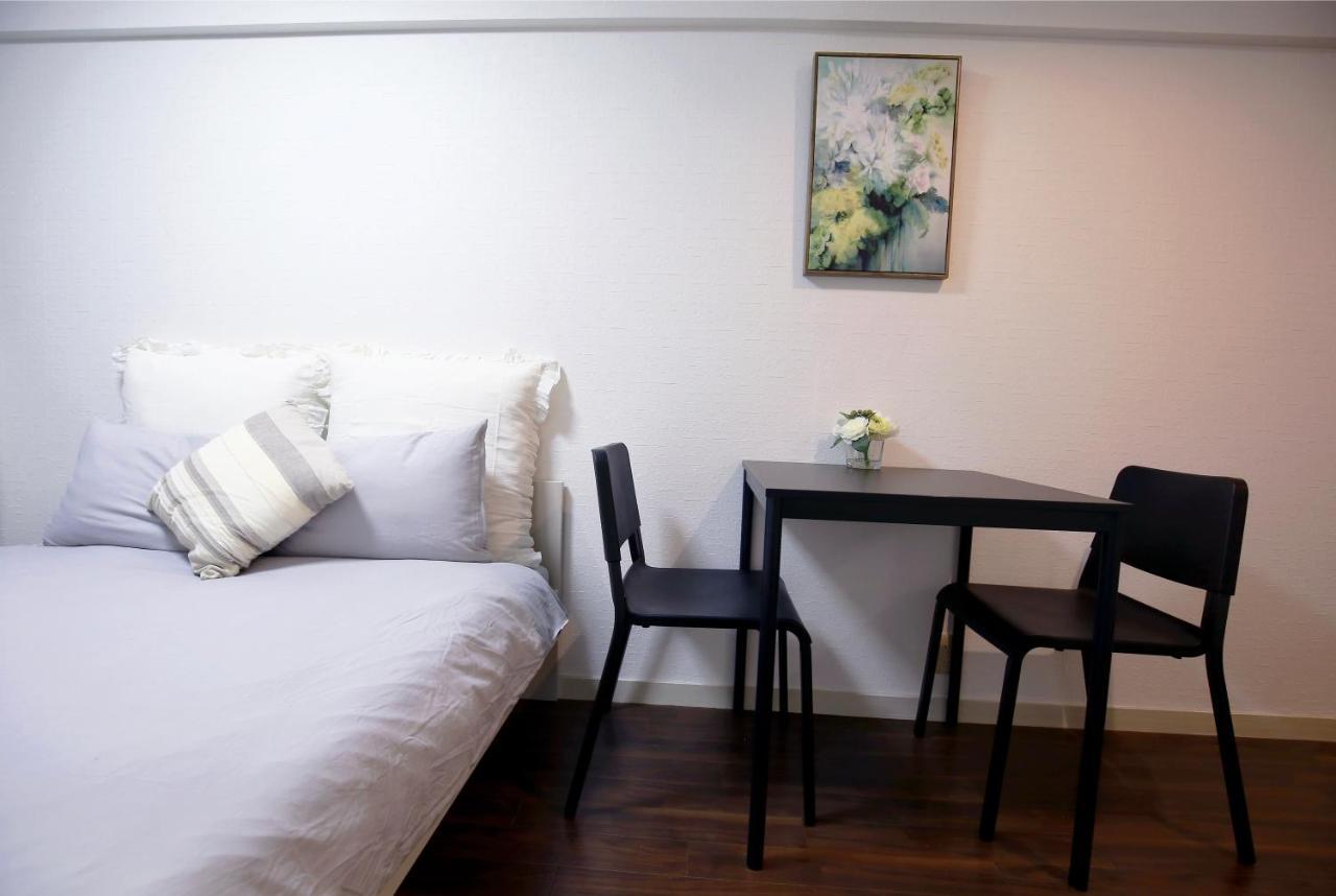 Urban Oasis-q04 Apartment