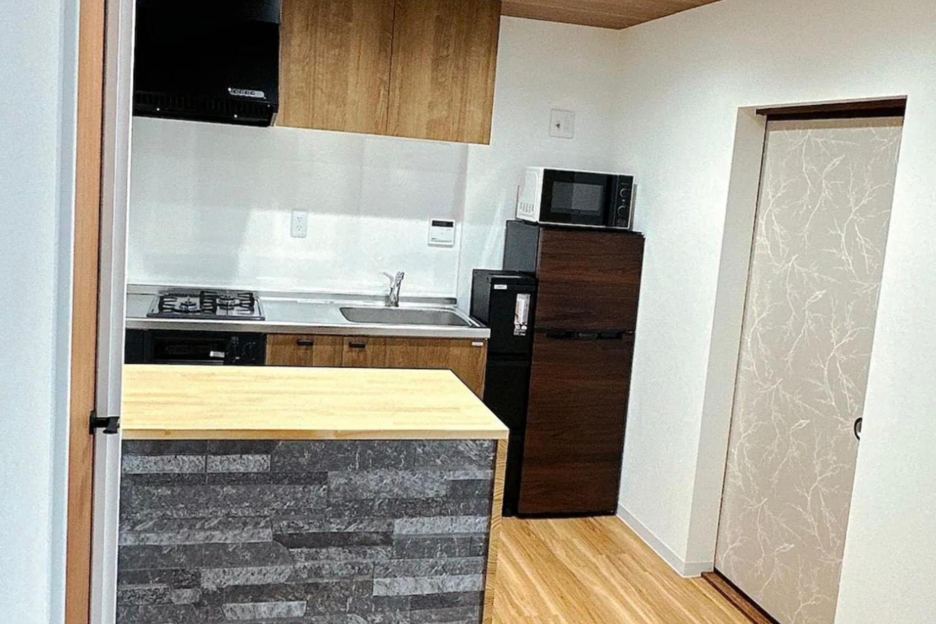 In Japan Apartment