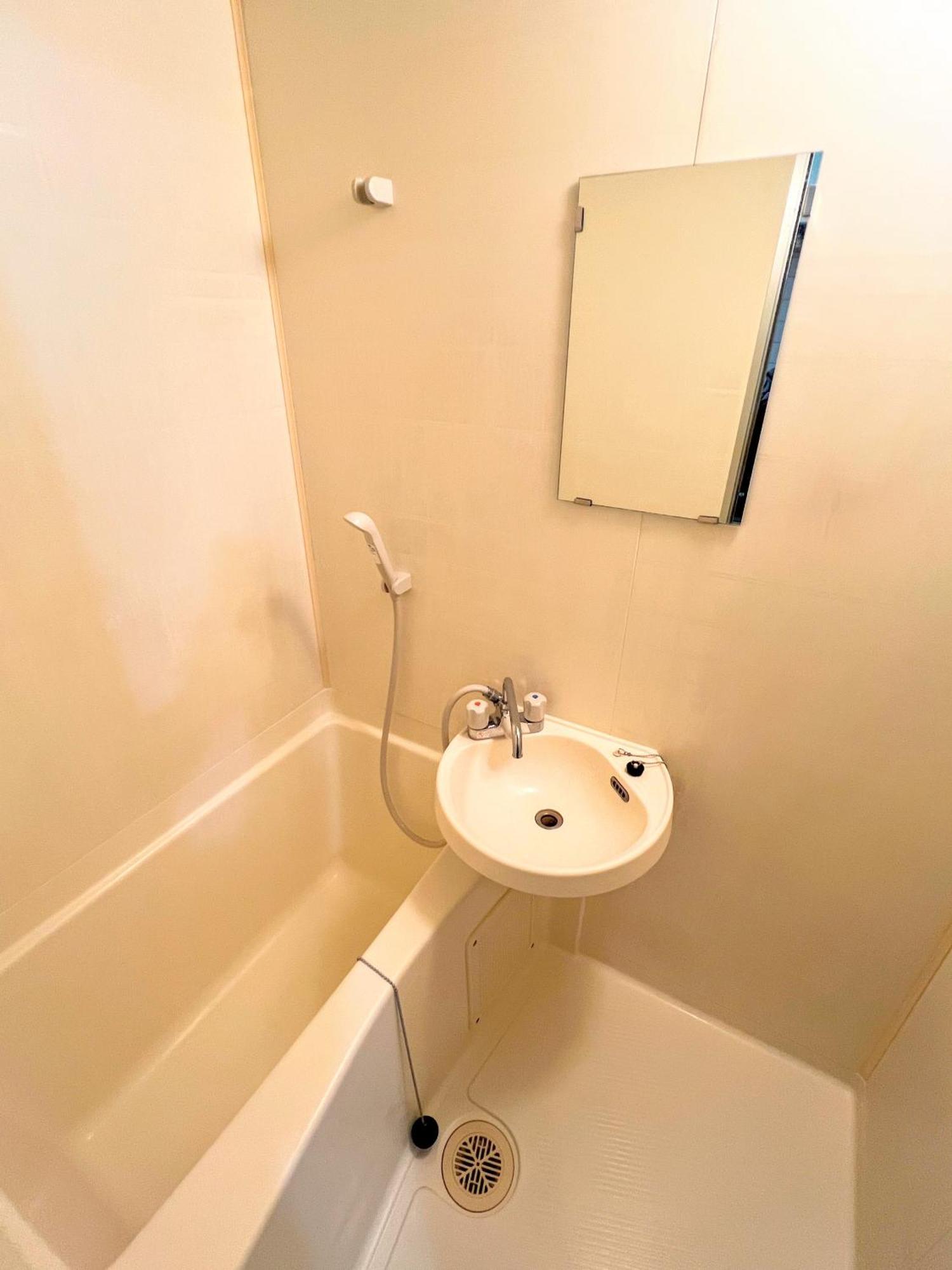メゾンクレスタ Apartment Tokyo