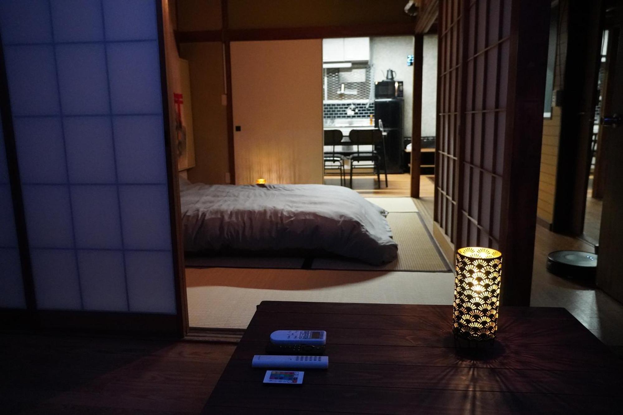 Apartment 駅から徒歩4分/ビル3階全体/広い部屋/広い屋上/和室/レインボーブリッジ/お台場 *