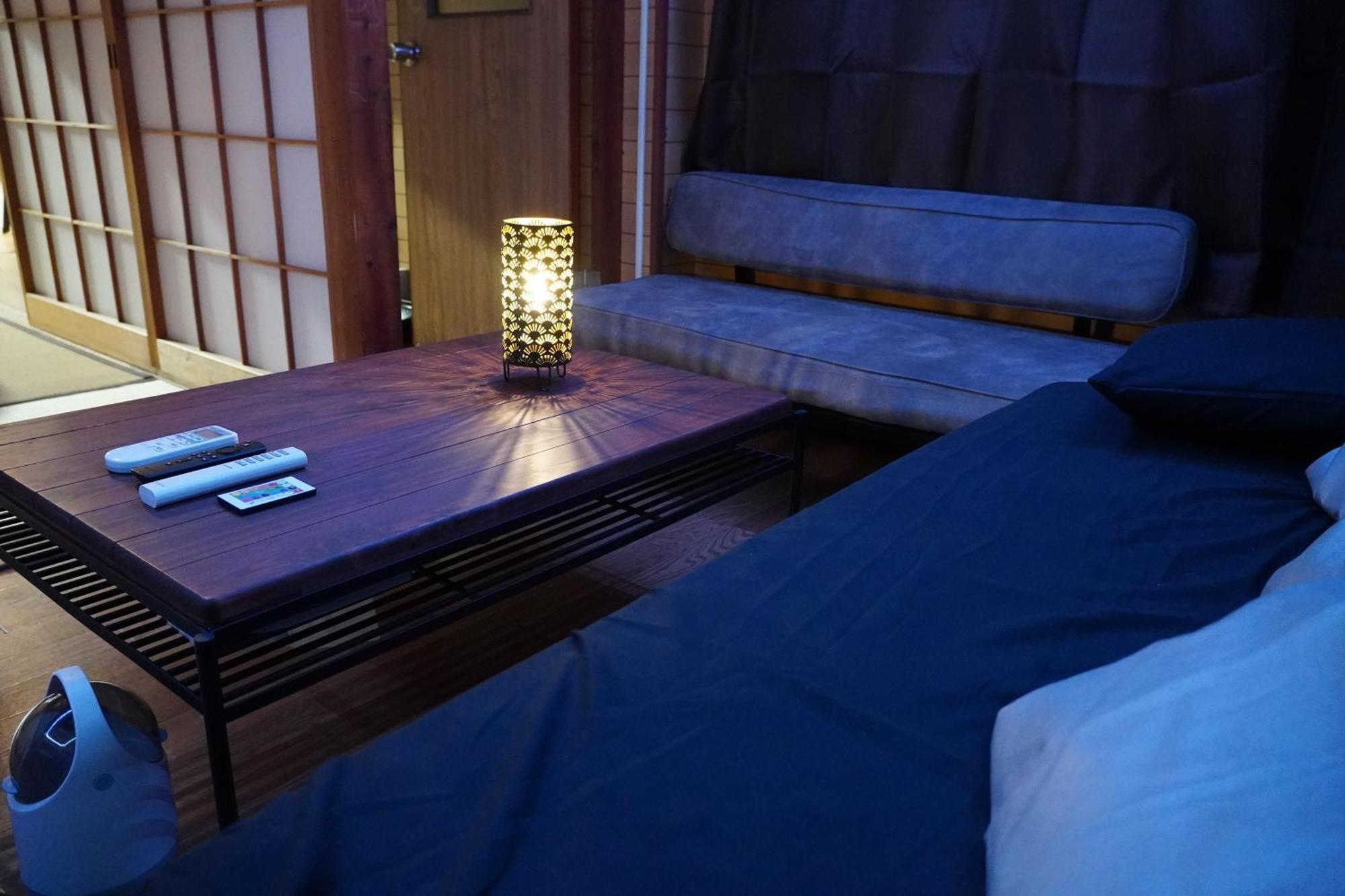 駅から徒歩4分/ビル3階全体/広い部屋/広い屋上/和室/レインボーブリッジ/お台場 Apartment *