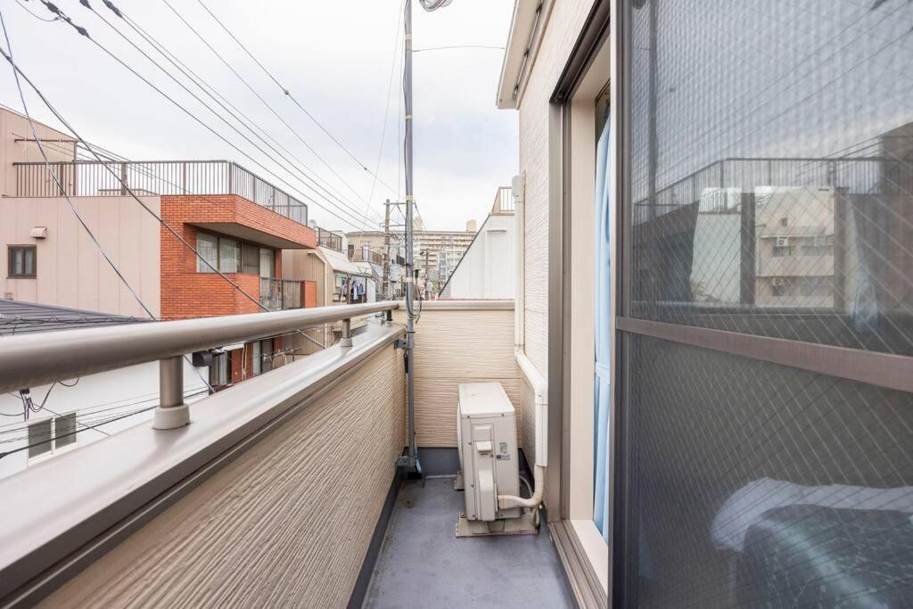 Apartment Crown大島 Tokyo