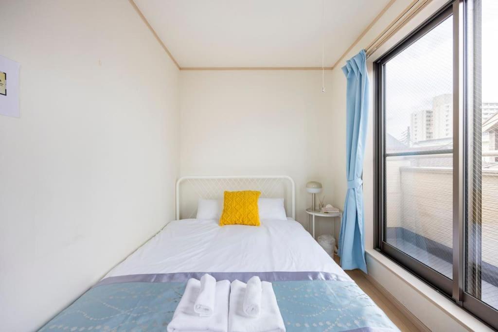 Crown大島 Apartment