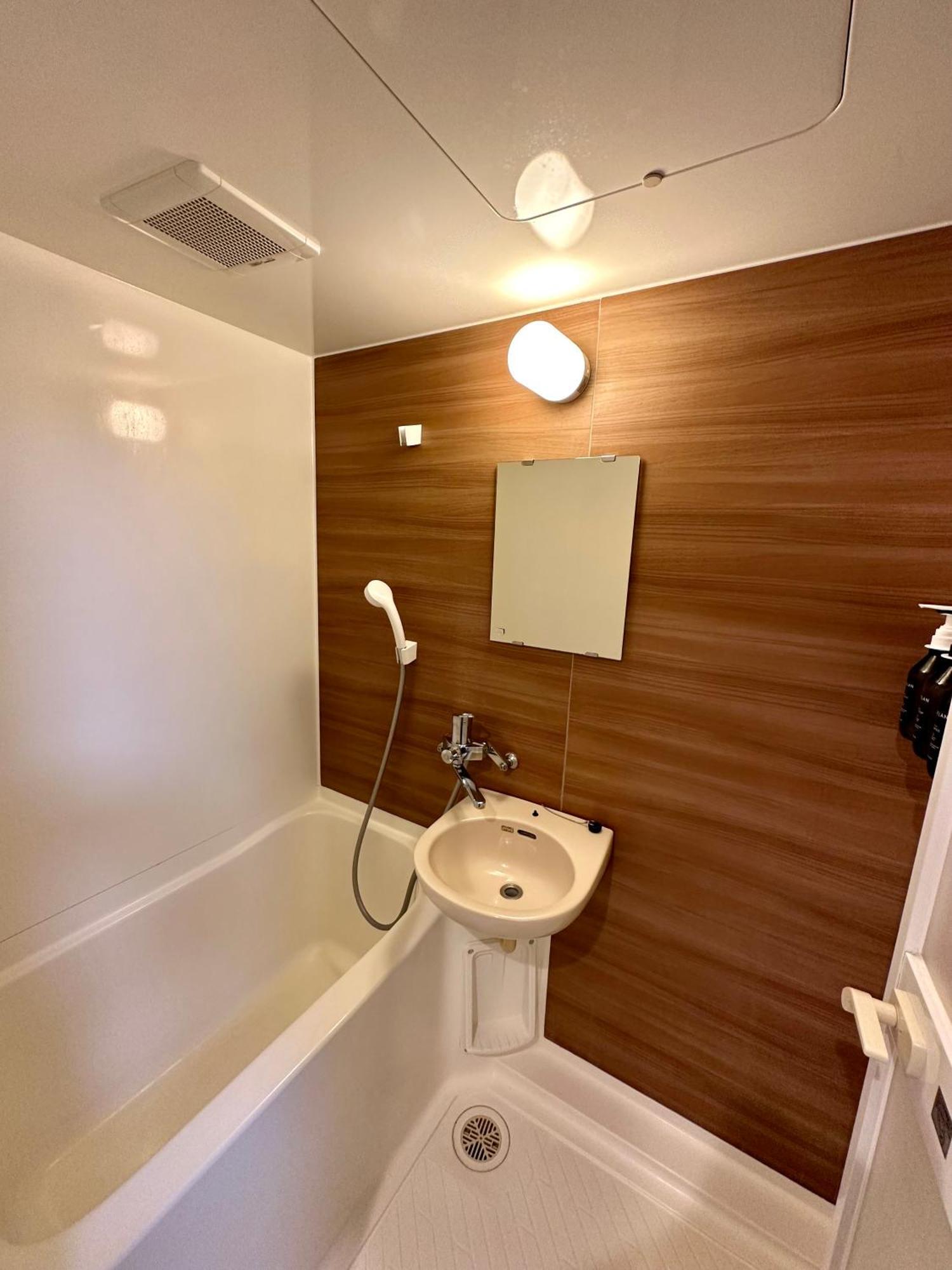 Apartment Asakusa Station Apartment: Cozy Living Near Narita & Haneda Airports Tokyo