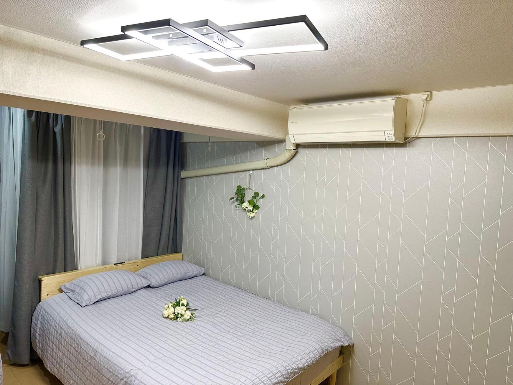 F Mansion 西新宿五丁目 Apartment
