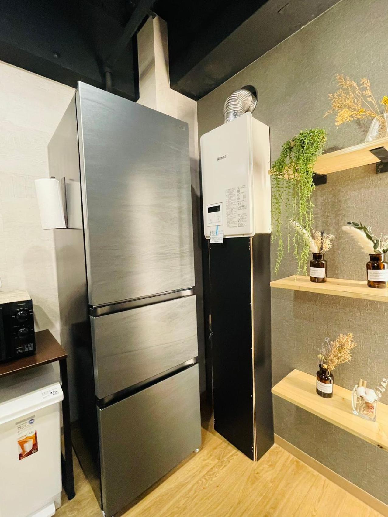 Tokiwa 10 Building Apartment
