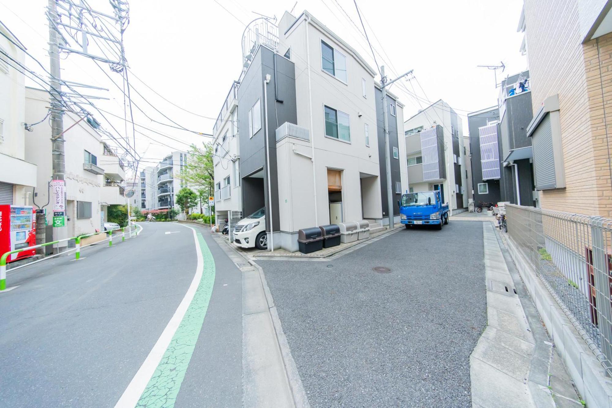 Private House 大塚の宿