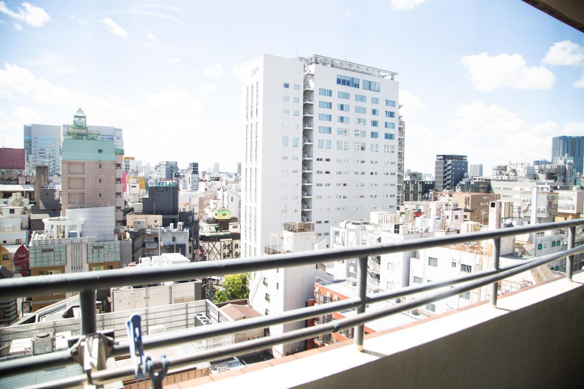 G112新宿最中心 交通枢纽 超级商圈 两室一厅 新宿三丁目车站4分 2 Shinjuku Center 4 Mins To St Max 7p 直达新宿 涉谷 表参道 池袋 上野 代代木 银座 原宿 Apartment *
