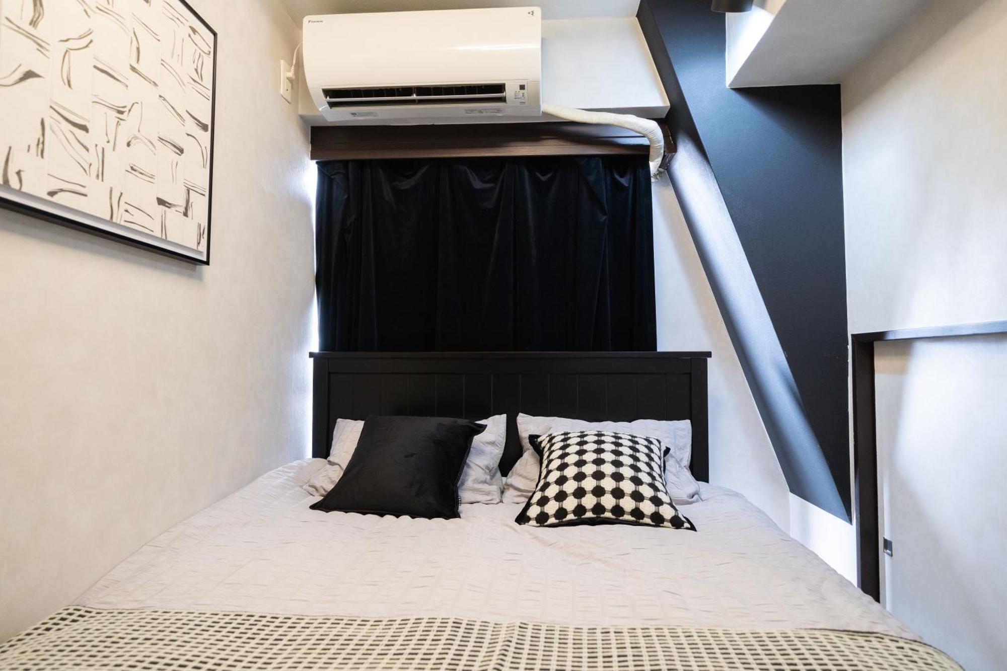 Apartment G112新宿最中心 交通枢纽 超级商圈 两室一厅 新宿三丁目车站4分 2 Shinjuku Center 4 Mins To St Max 7p 直达新宿 涉谷 表参道 池袋 上野 代代木 银座 原宿 *