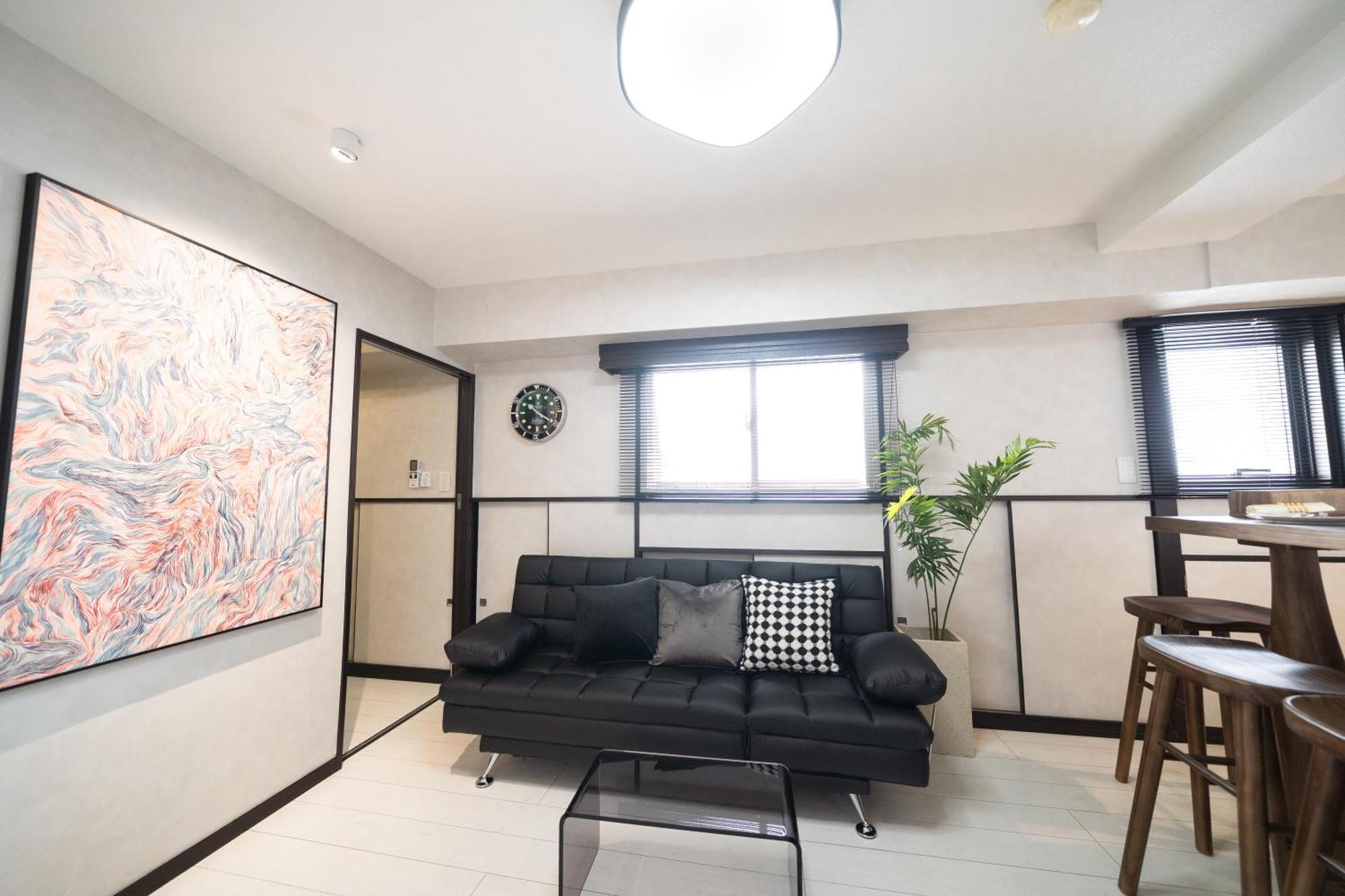 G112新宿最中心 交通枢纽 超级商圈 两室一厅 新宿三丁目车站4分 2 Shinjuku Center 4 Mins To St Max 7p 直达新宿 涉谷 表参道 池袋 上野 代代木 银座 原宿 Apartment *