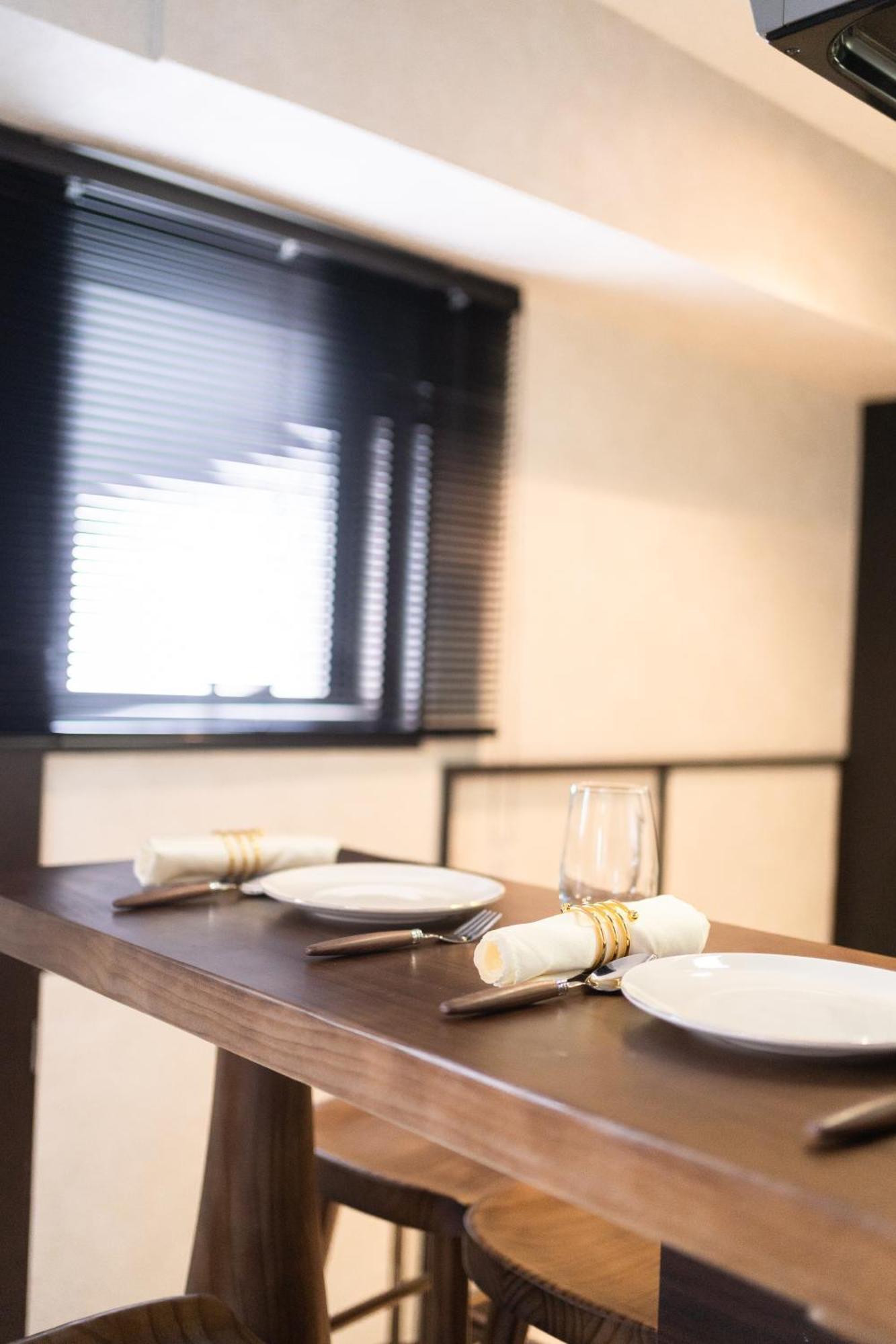 Apartment G112新宿最中心 交通枢纽 超级商圈 两室一厅 新宿三丁目车站4分 2 Shinjuku Center 4 Mins To St Max 7p 直达新宿 涉谷 表参道 池袋 上野 代代木 银座 原宿 Tokyo