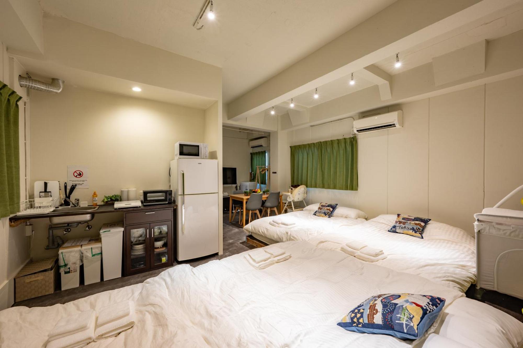 Apartment Thunder -雷門サンダーホテル- 浅草駅から徒歩5分 ベビー用品付き ファミリーも歓迎 大人8名もok!!