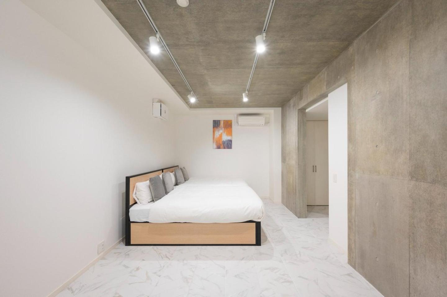 Apartment Legaland Sangenjaya Annex Tokyo