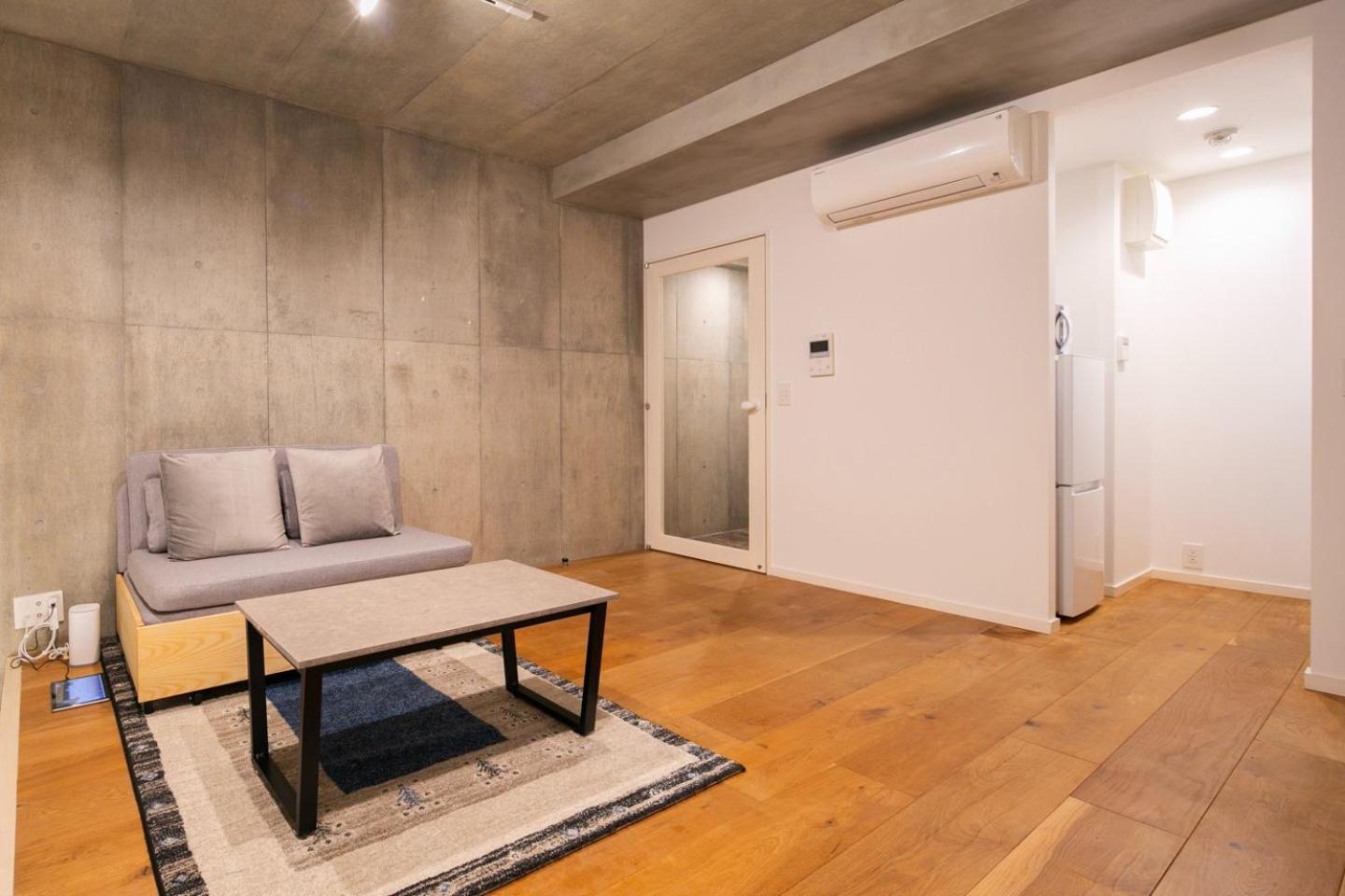 Apartment Legaland Sangenjaya Annex Tokyo