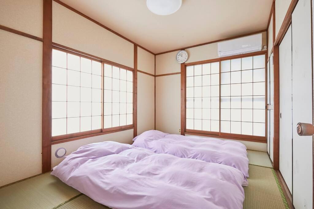 Urayasu House! For Up To 6 People, 15 Min Bus Ride To Disney! Apartment Tokyo