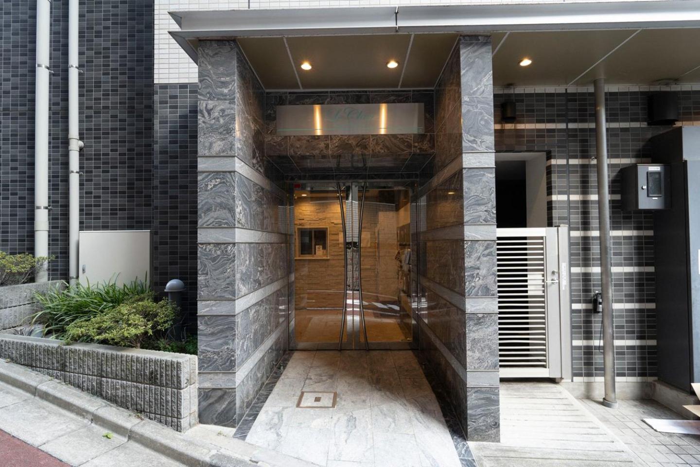 Leclerc Nishi-shinjuku *