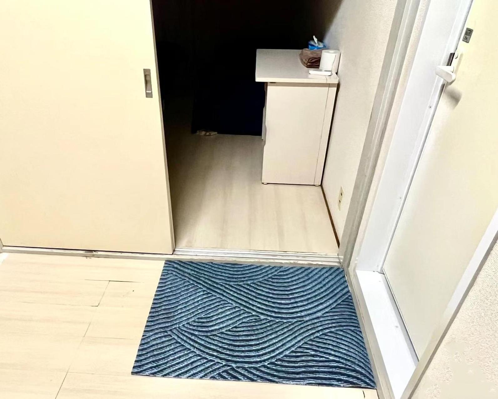 Hana West Shinjuku Apartment