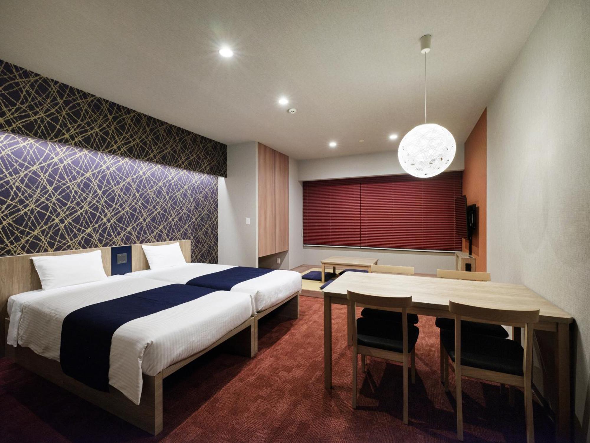 Monday Nihonbashi Ningyocho 4*
