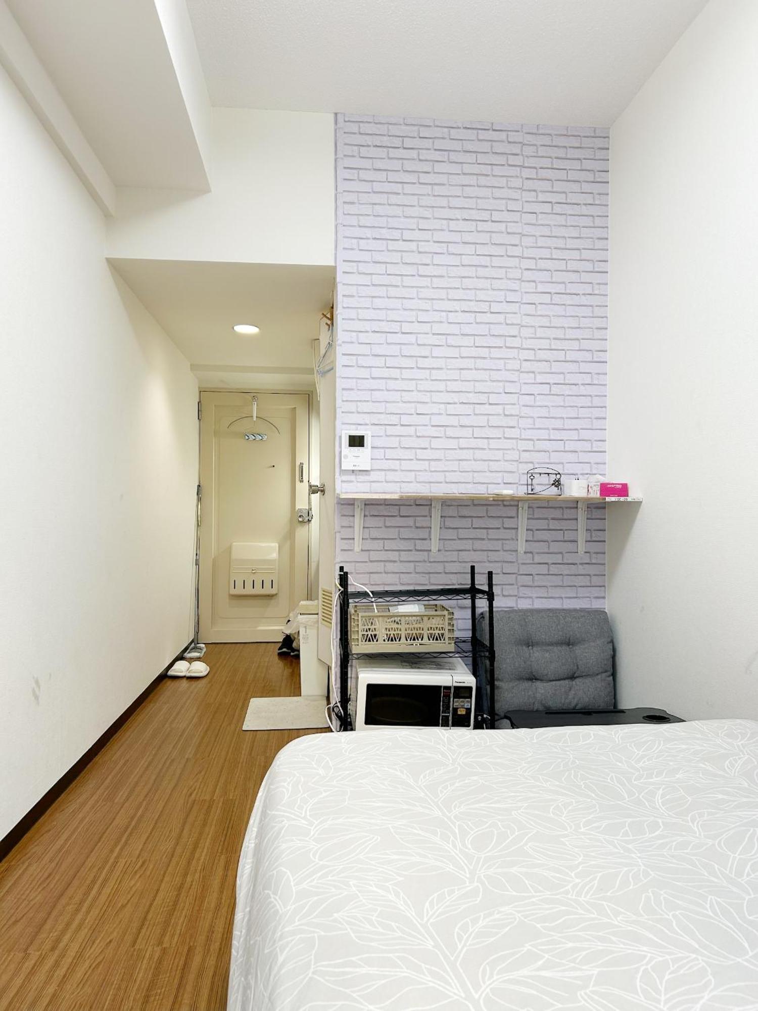 Apartment Shinjuku Center: Prime Location Near Kabukicho