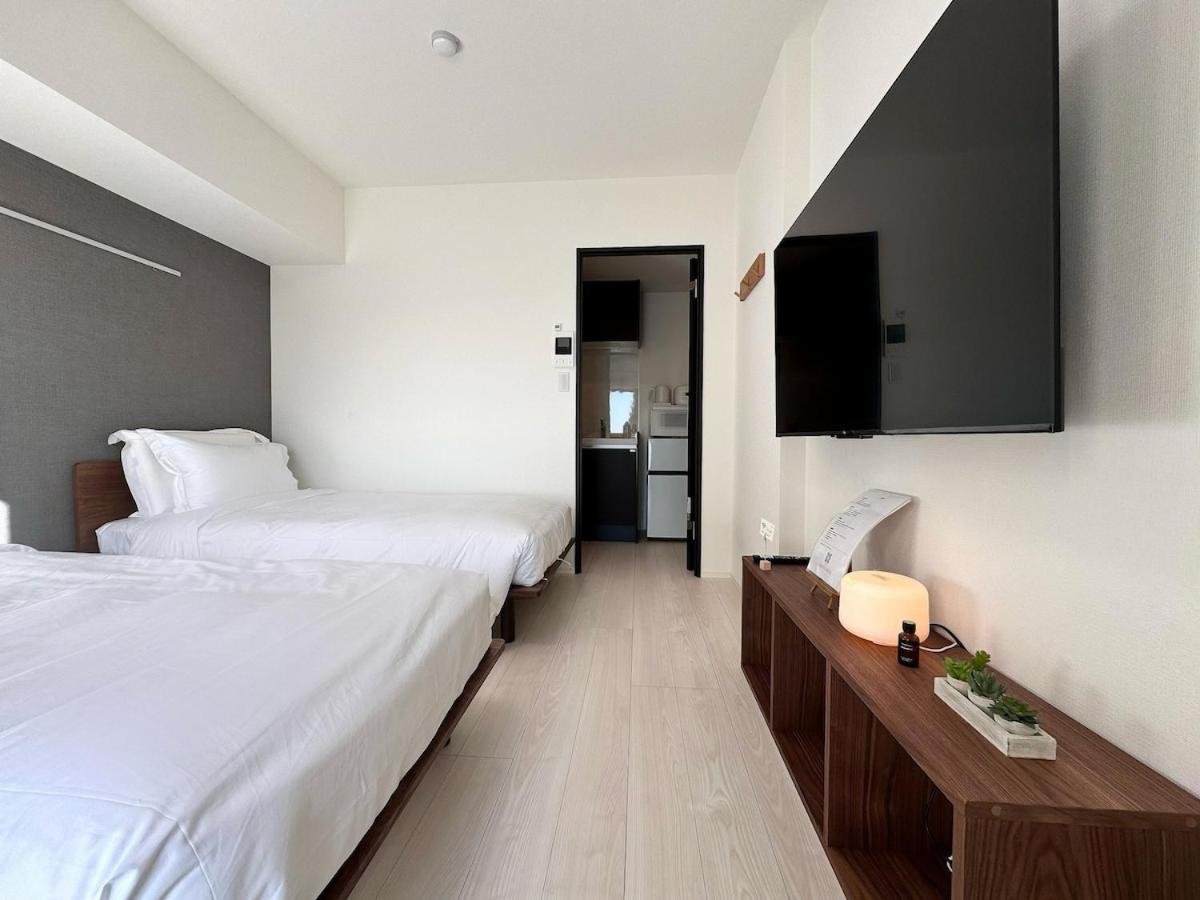 1002 Deluxe Double Apartment
