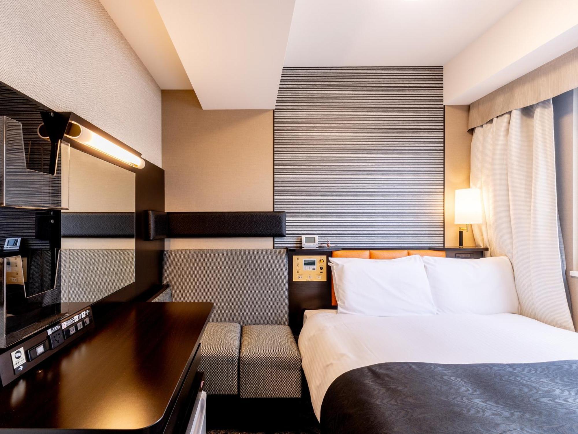 Hotel Apa Suidobashi Ekimae 3*