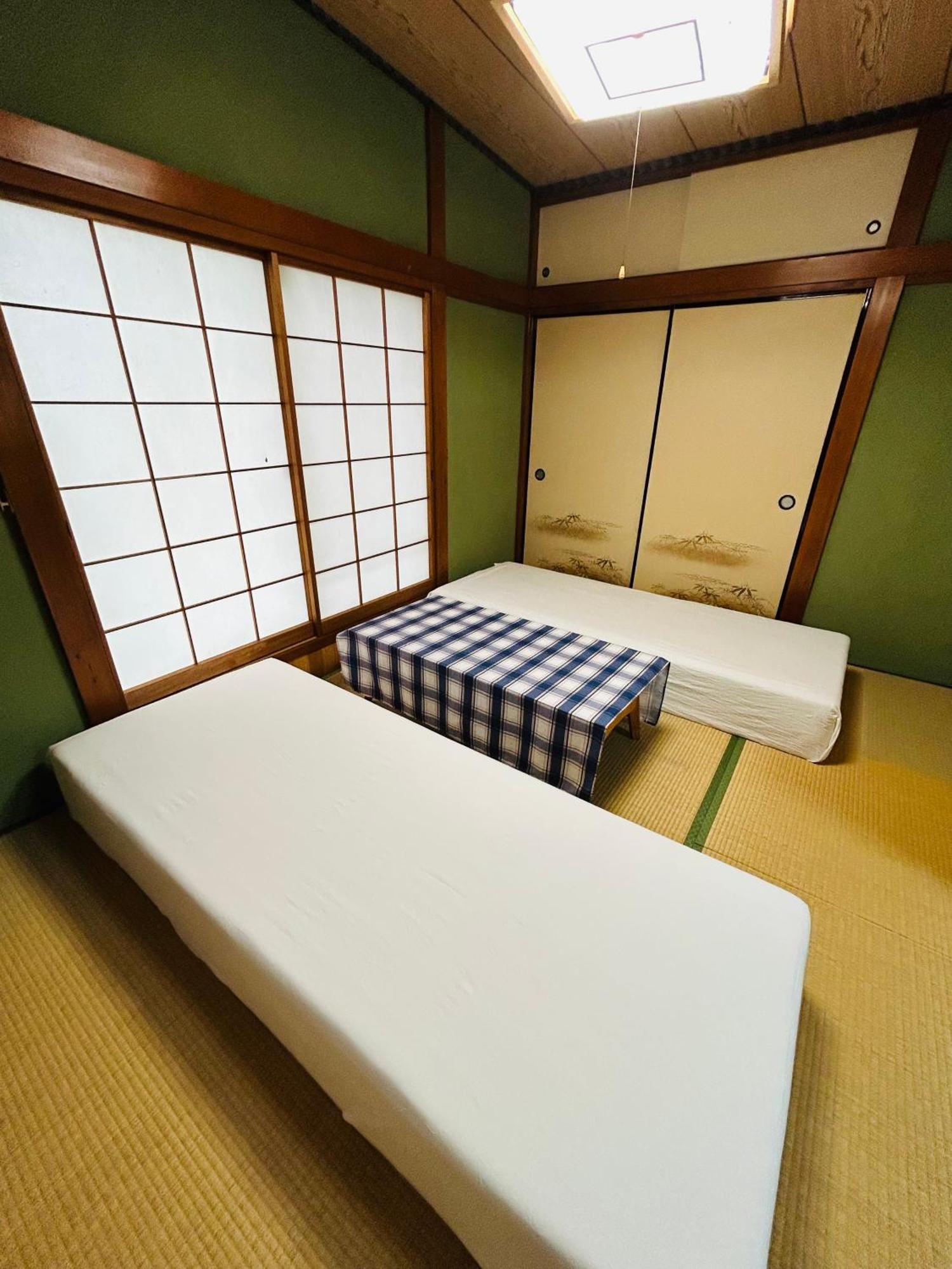 Aprilhouse2ndfloor * Tokyo
