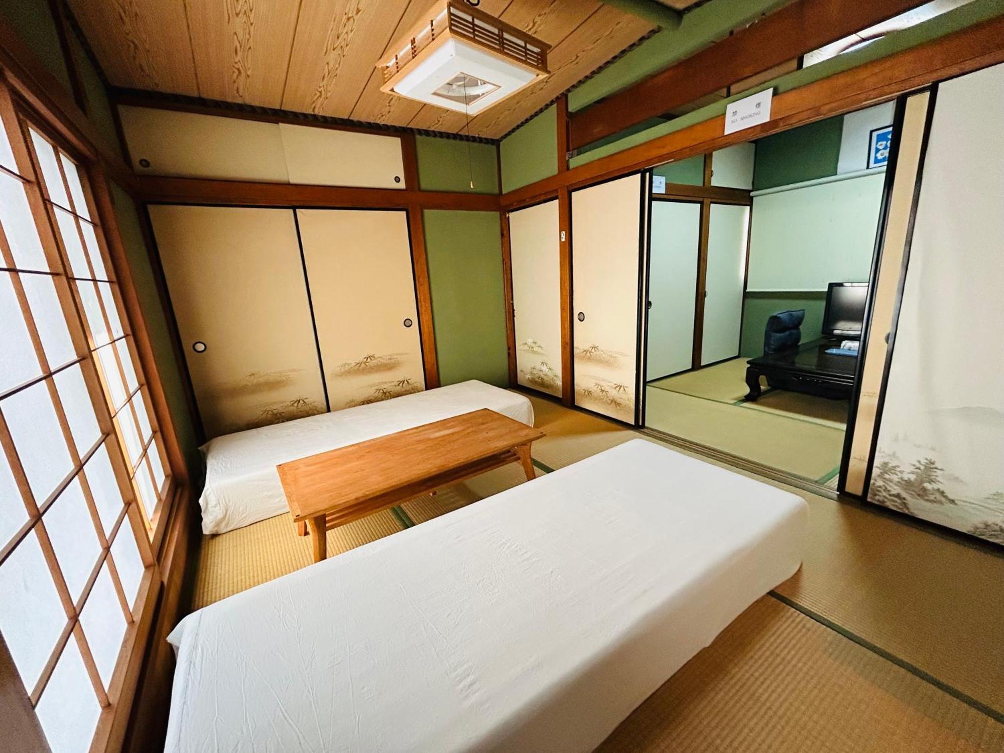 Aprilhouse2ndfloor Homestay