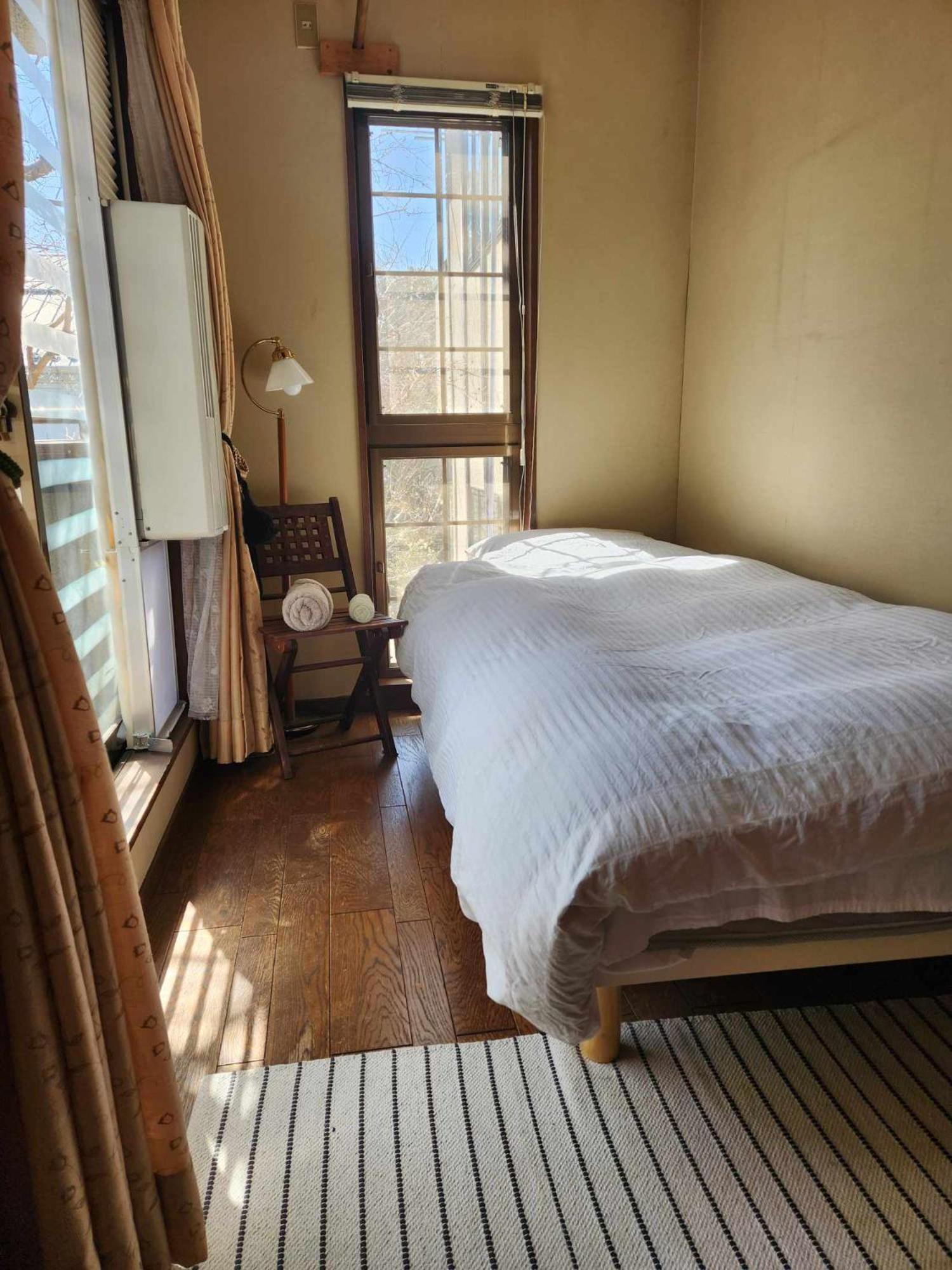 Diplomat House Very Close To Jr Station Chalet *