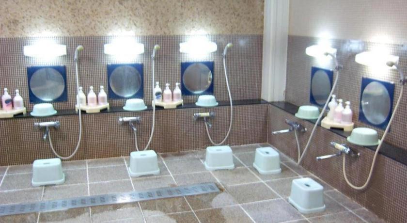 Hotel Business *