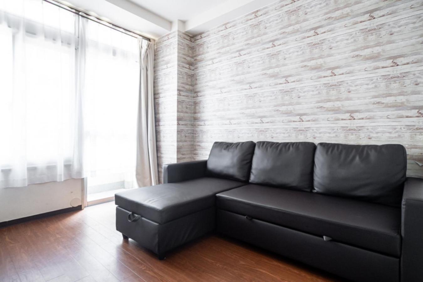 East Shinjuku Triplex: 3-bedroom With Shared Shower Apartment Tokyo