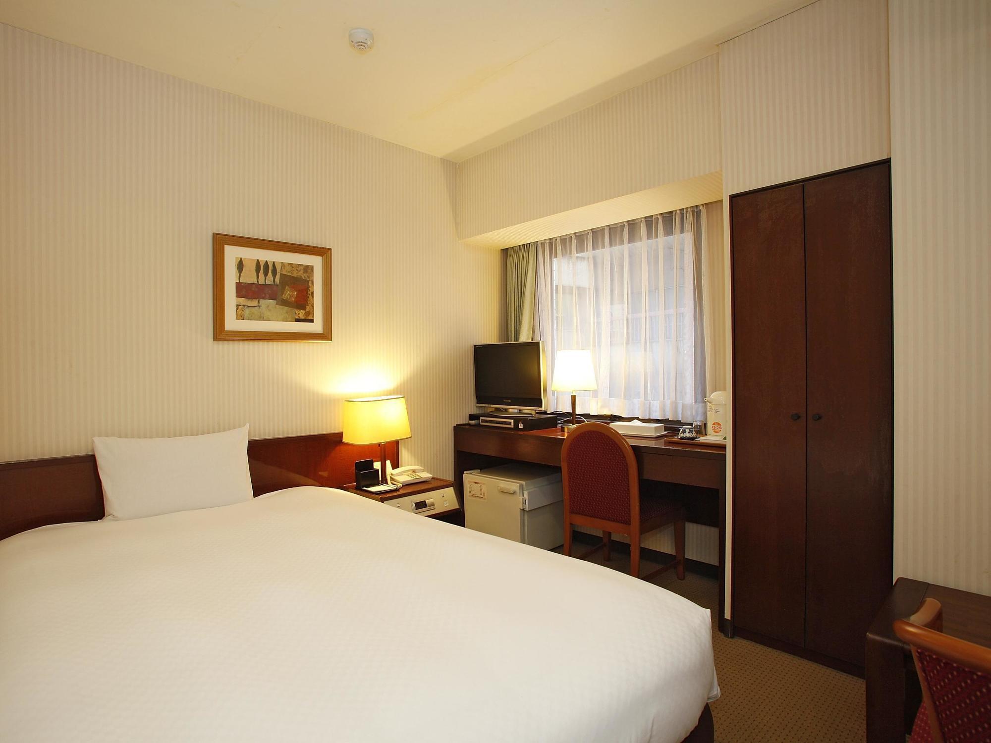 Sun Members Shinjuku Economy hotel Tokyo