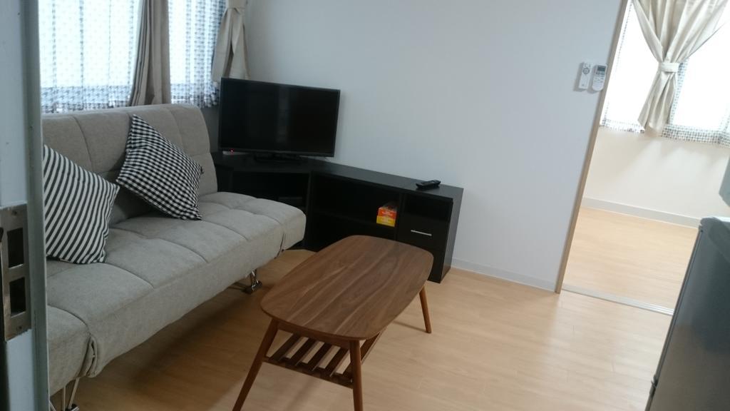 Apartment Issyuku