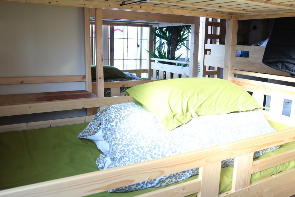 Guest house Makoto House *