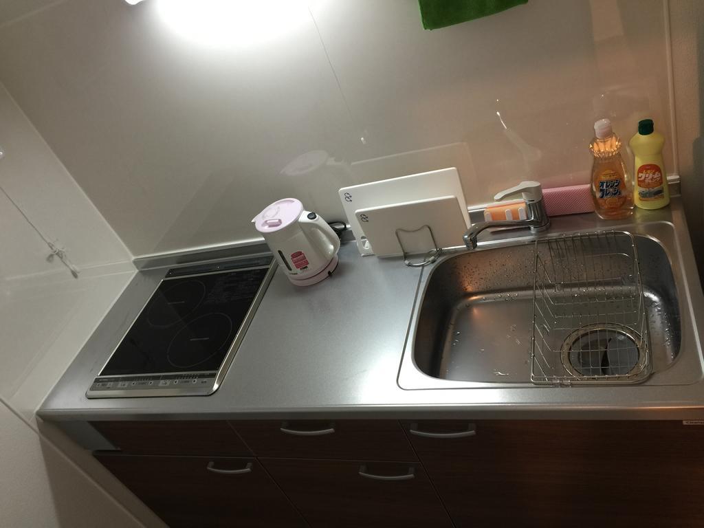Apartment Issyuku *