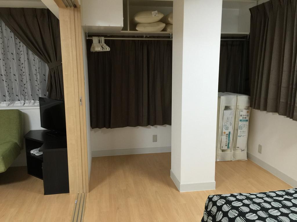 Issyuku Apartment Tokyo