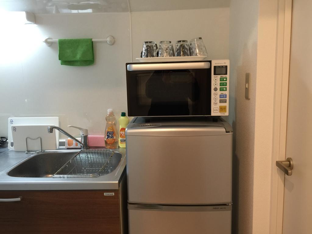 Apartment Issyuku *