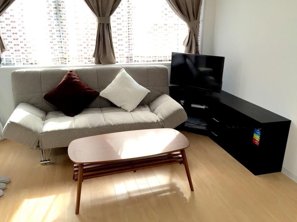 Apartment Issyuku