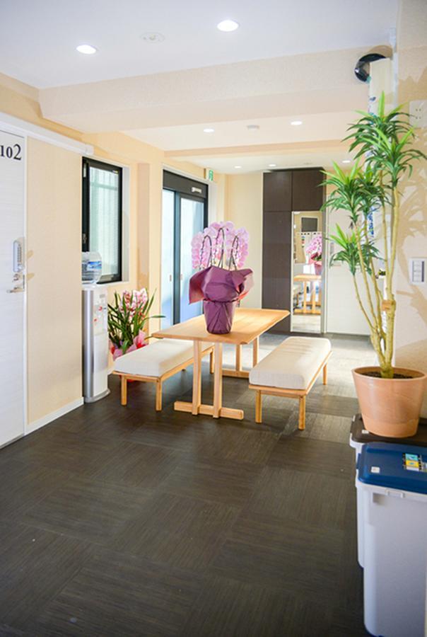 Breeze Shortstay Female Only Guest house Tokyo